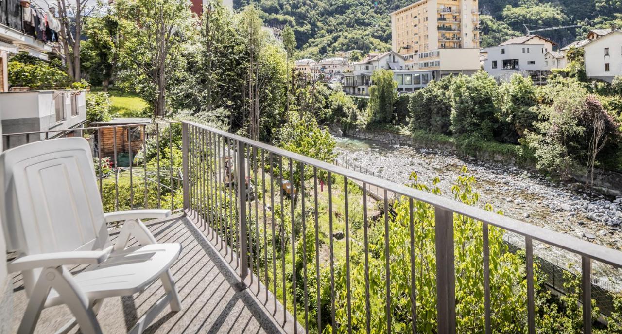Aparthotel La Casa Sul Fiume Chiavenna Exteriér fotografie
